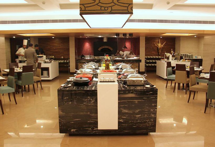 Radisson Hotel Varanasi 1