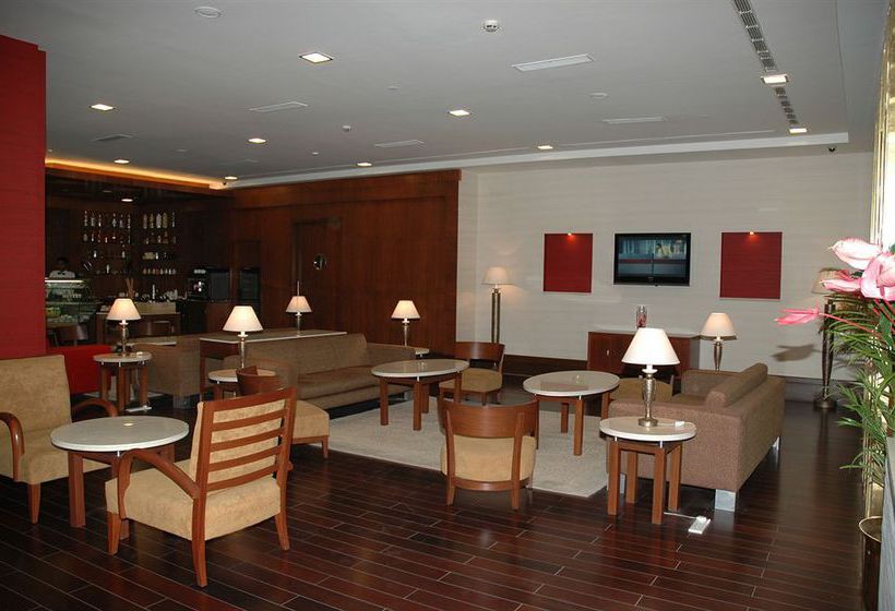 Radisson Hotel Varanasi 10