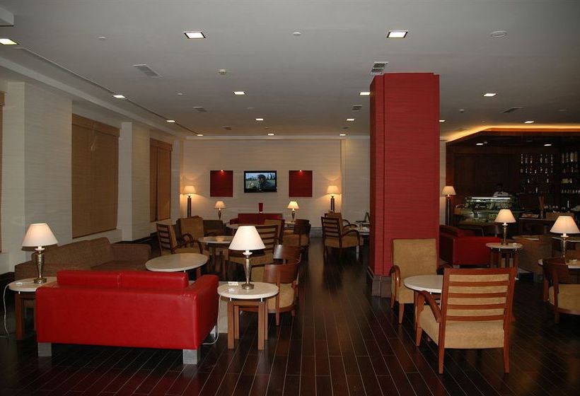 Radisson Hotel Varanasi 17