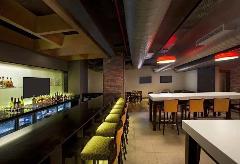 Hotel Hilton Garden Inn Trivandrum 8