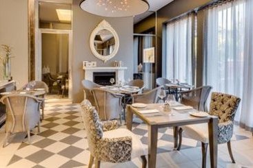 African Pride Melrose Arch Hotel 13