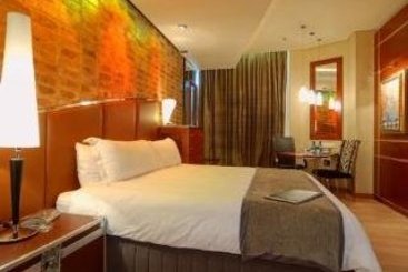 African Pride Melrose Arch Hotel 18