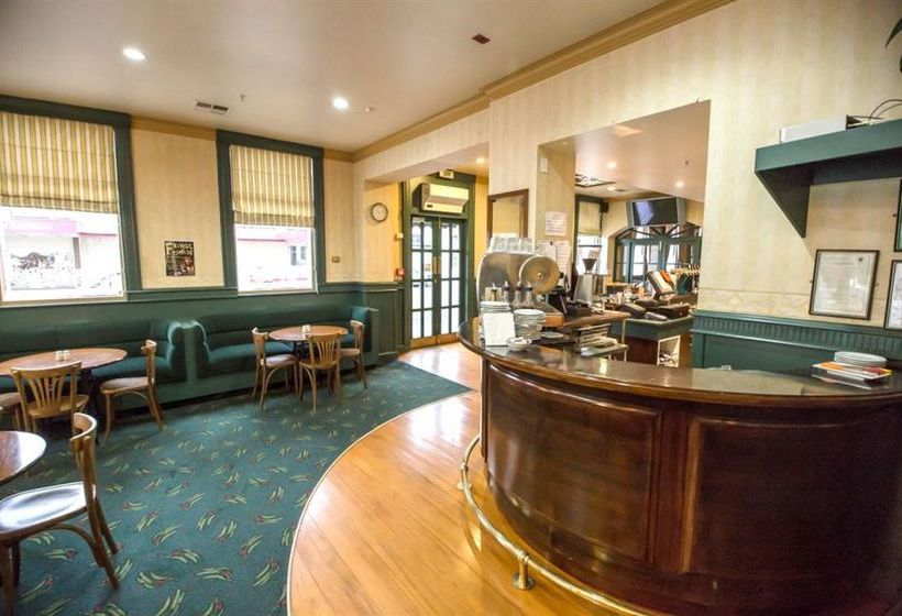 Brydone Hotel Oamaru 11