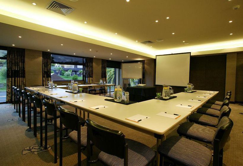 Millennium Hotel & Resort Manuels 12