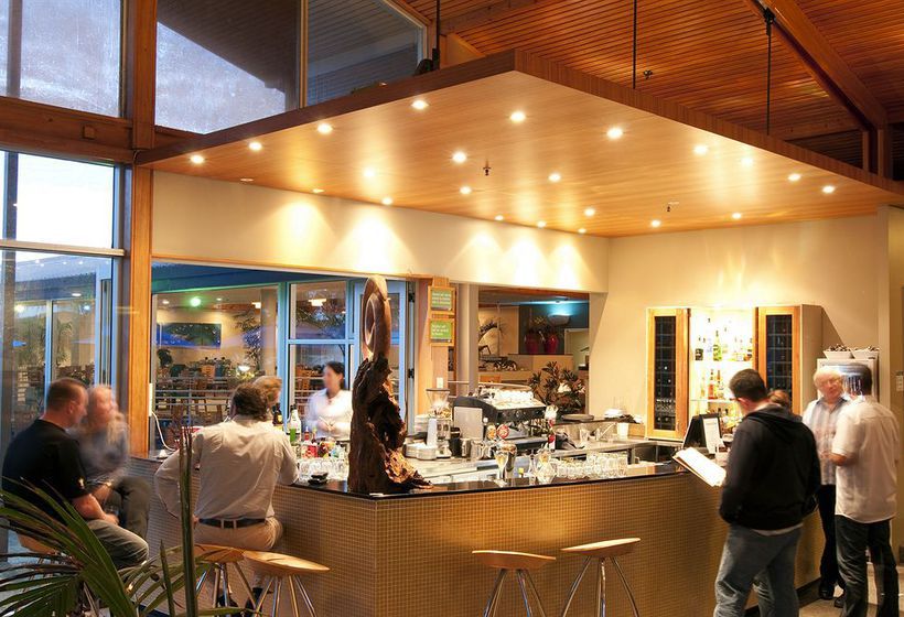 Copthorne Hotel & Resort Bay of Islands 1