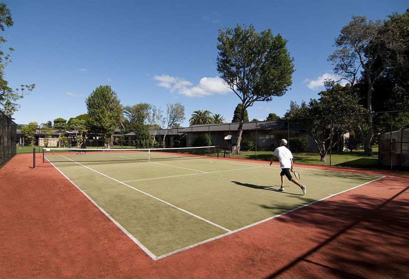 Copthorne Hotel & Resort Bay of Islands 2