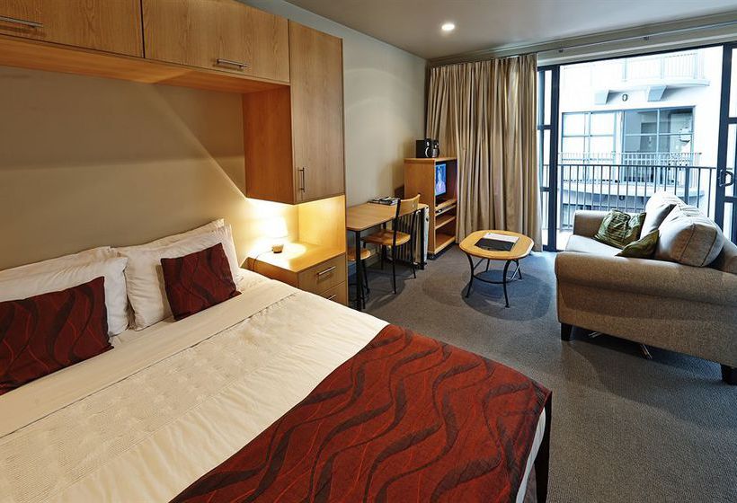 Hotel Quest Atrium 15