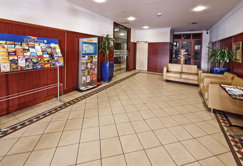 Hotel Quest Atrium 8