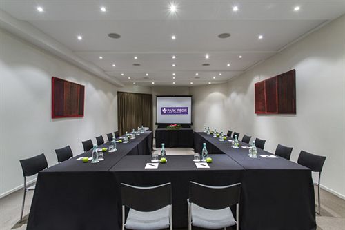 Hotel Wains Dunedin 11