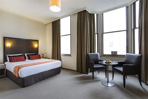 Hotel Wains Dunedin 12