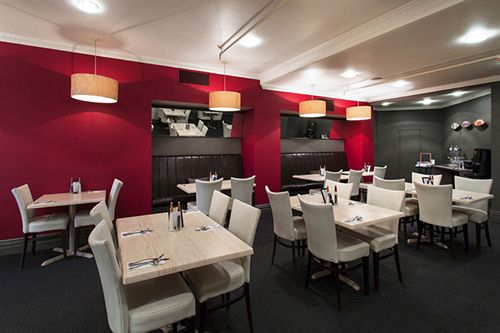 Hotel Wains Dunedin 9