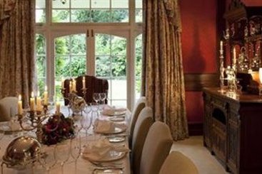 Hotel Huntley Lodge 10