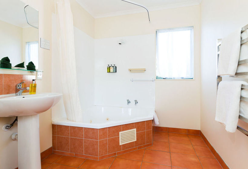 Hotel Comfort Inn Elliotts Paraparaumu 1