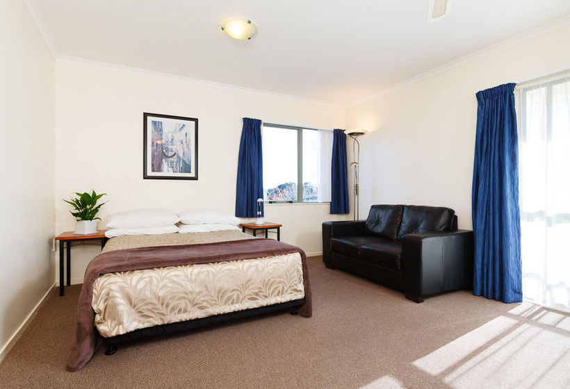 Hotel Comfort Inn Elliotts Paraparaumu 14