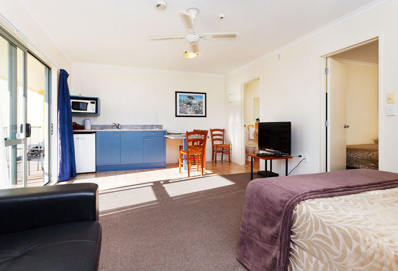 Hotel Comfort Inn Elliotts Paraparaumu 16