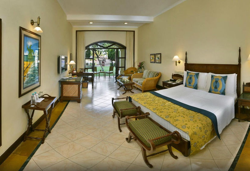 Hotel The LaLiT Golf & Spa Resort Goa 13