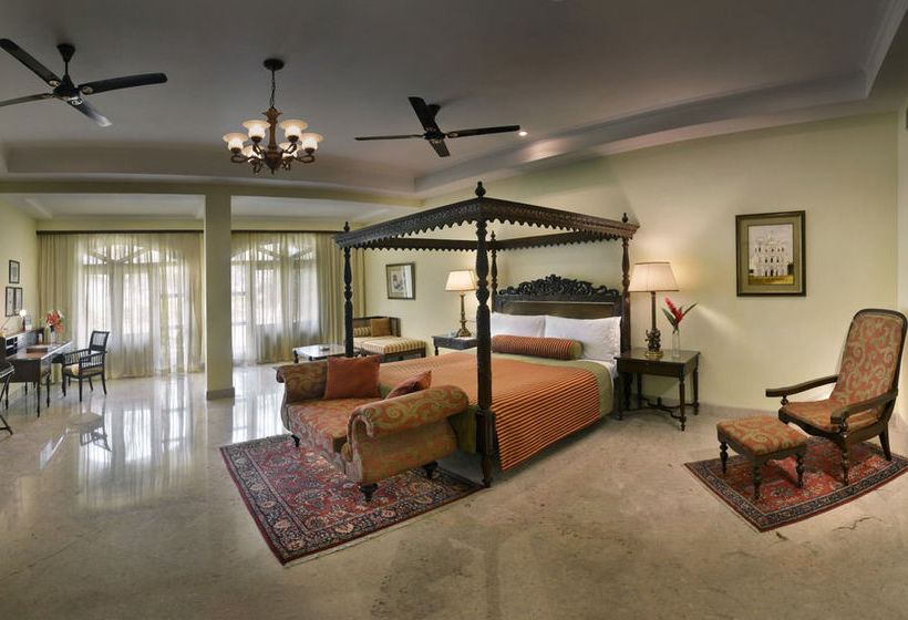 Hotel The LaLiT Golf & Spa Resort Goa 19