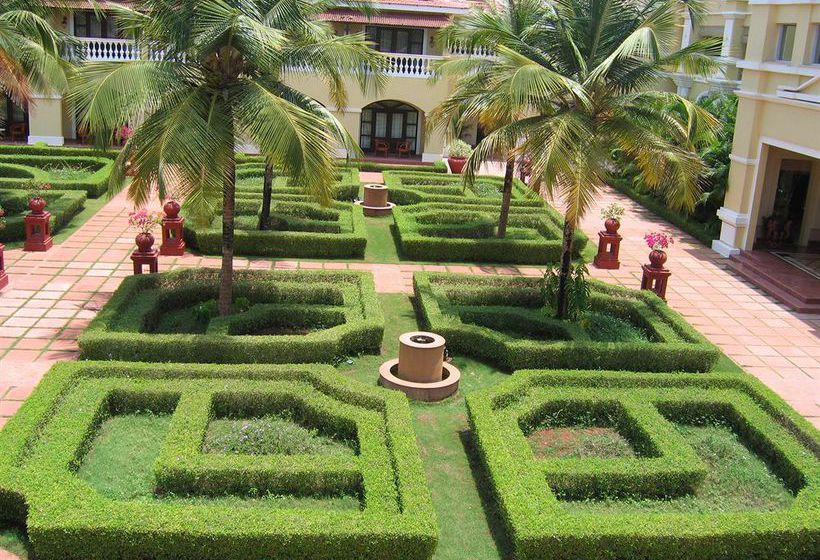 Hotel The LaLiT Golf & Spa Resort Goa 5