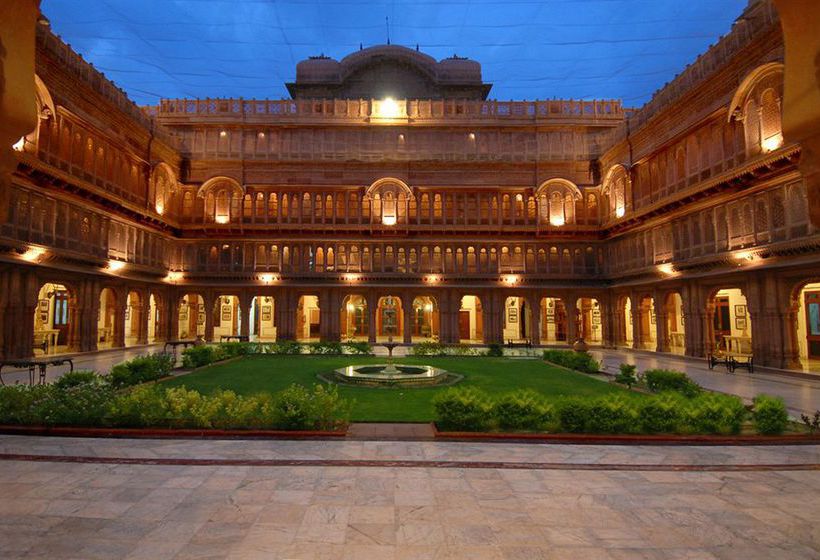 Hotel Laxmi Niwas Palace 12
