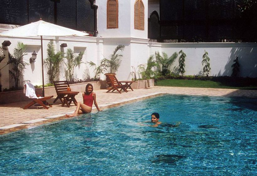 Radisson Hotel Jalandhar 1