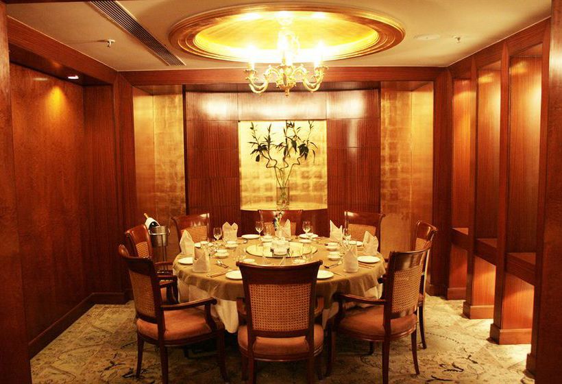 Radisson Hotel Jalandhar 4