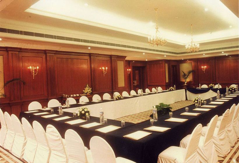 Radisson Hotel Jalandhar 7