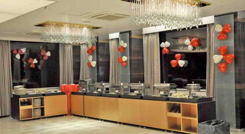 Hotel Comfort Inn Sunset 8