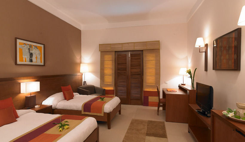 Hotel Angsana Oasis Spa & Resort Bangalore 4