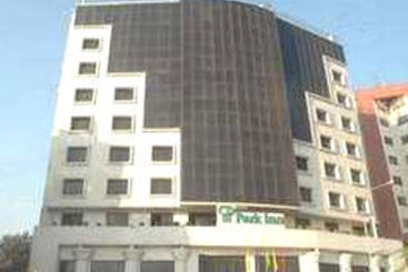 Hotel Lords Plaza Surat