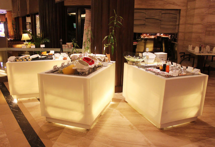 Hotel Park Plaza Ludhiana 14