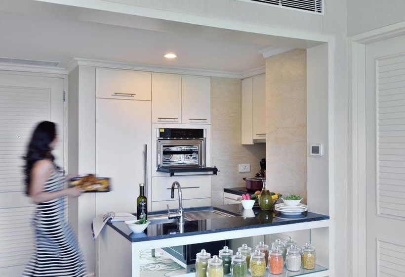 Marriott Executive Apartments Lakeside Chalet 6