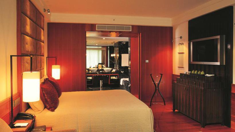 Hotel Intercontinental Marine Drive-Mumbai 1