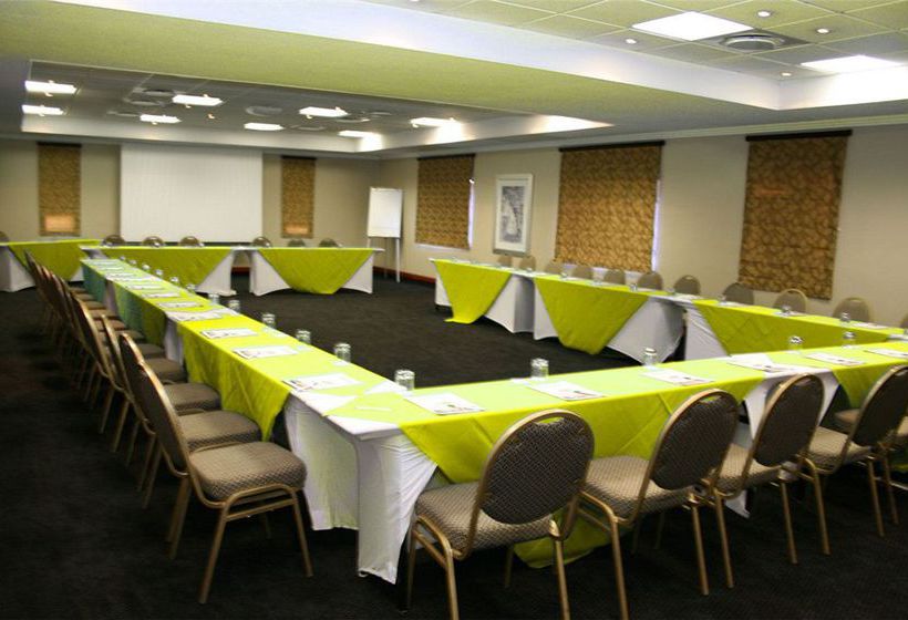 Birchwood Executive Hotel 13