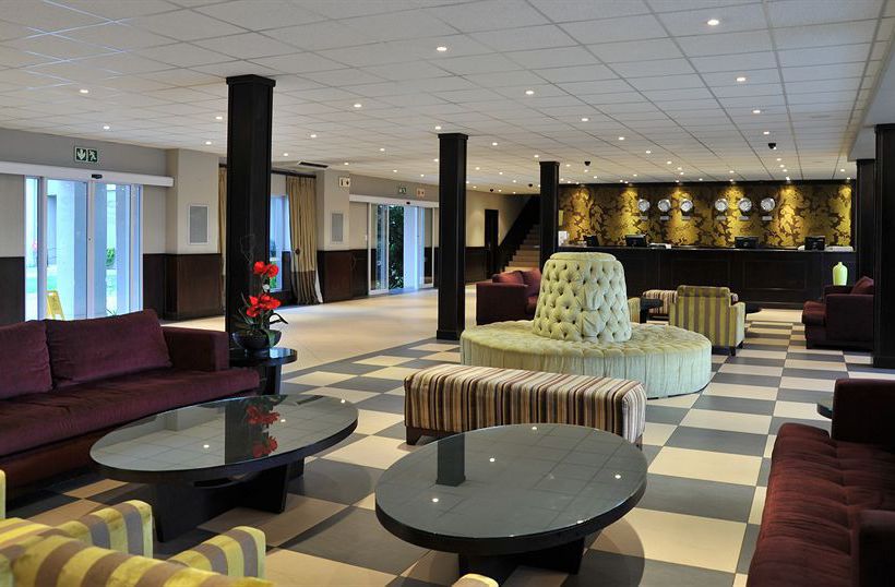 Birchwood Executive Hotel 4