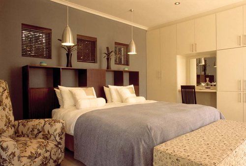 Hotel Manor On The Bay 1