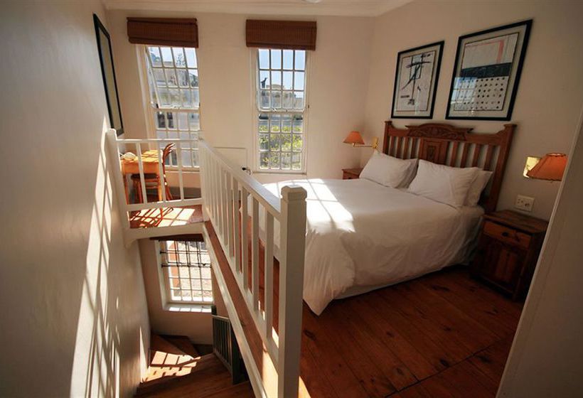 Hotel De Waterkant Village 1