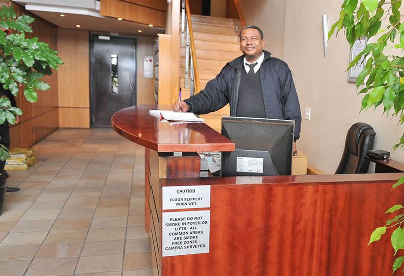 Hotel Mouillepoint Village 5