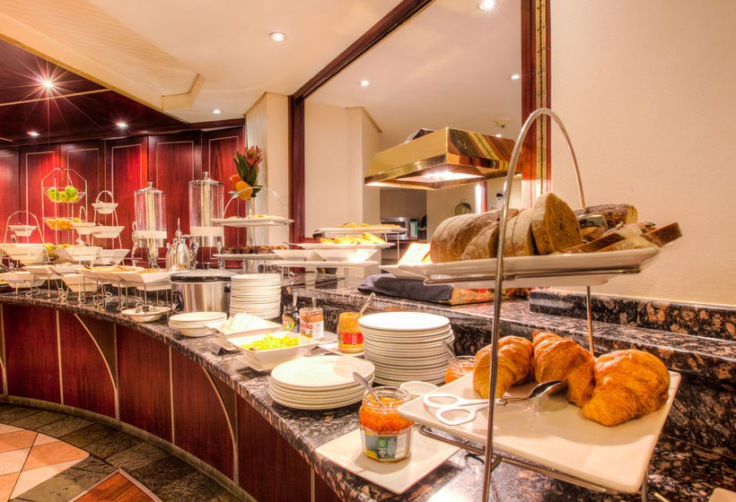 City Lodge Hotel Victoria and Alfred Waterfront 2