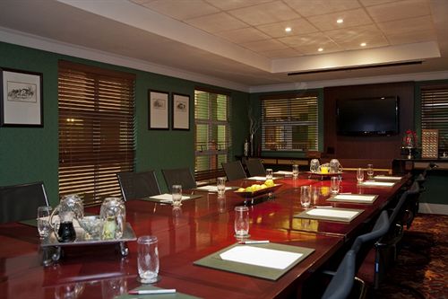 Hotel City Lodge Grandwest 11