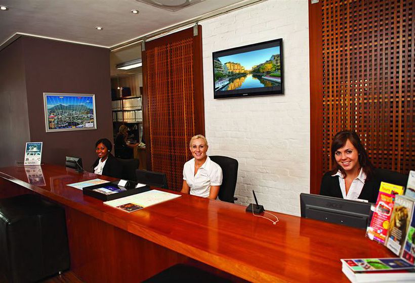 Hotel Waterfront Village 9