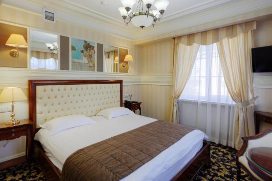 Best Eastern Hotel Zvezda