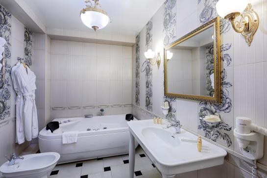 Best Eastern Hotel Zvezda 1