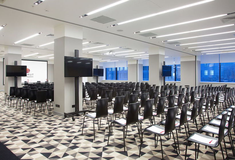 Azimut Hotel Murmansk 18