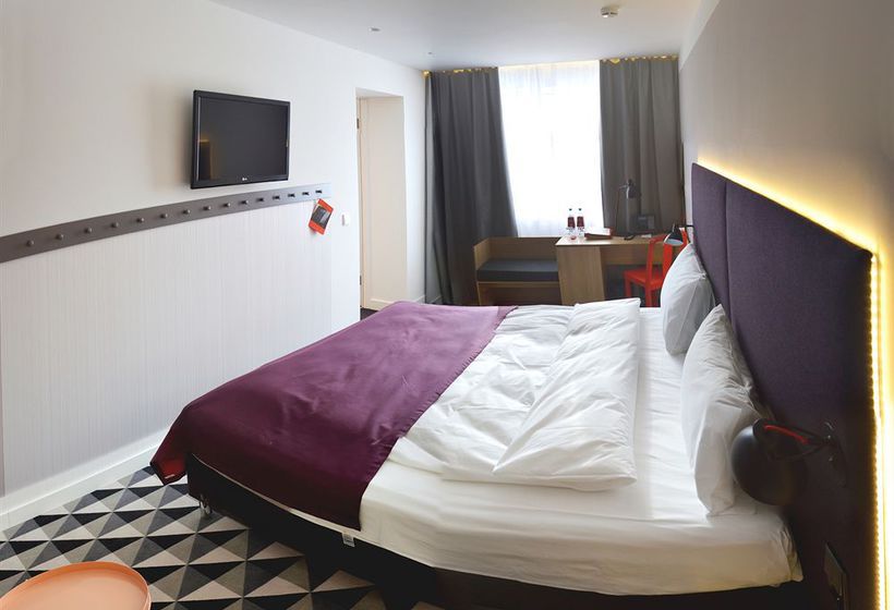 Azimut Hotel Murmansk 6