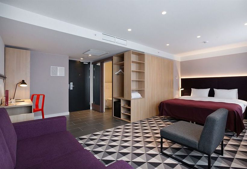 Azimut Hotel Murmansk 9