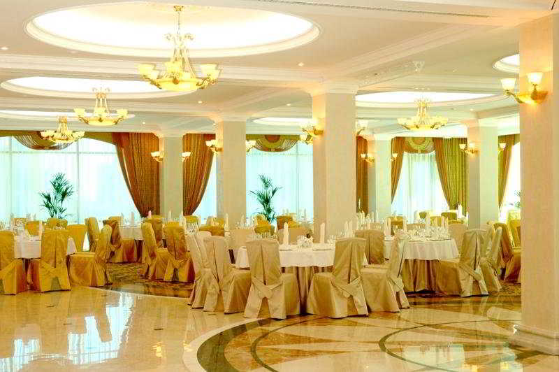 Congress Hotel Don Plaza 6