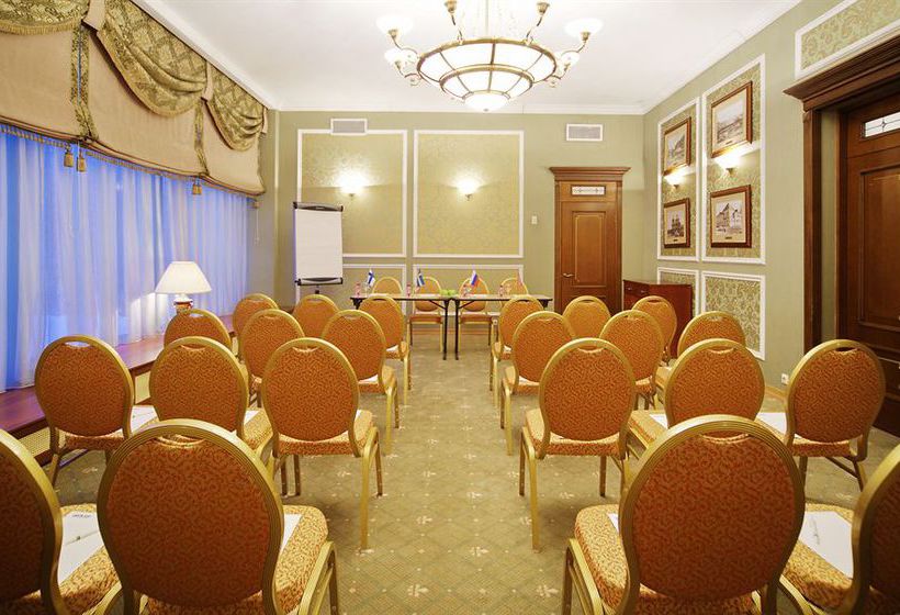 Hotel Park Inn by Radisson Poliarnie Zori 14