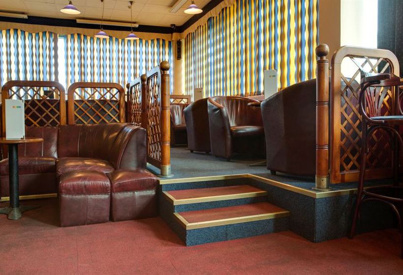 Hotel Park Inn by Radisson Poliarnie Zori 16