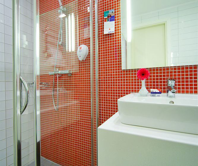 Hotel Park Inn by Radisson Poliarnie Zori 4