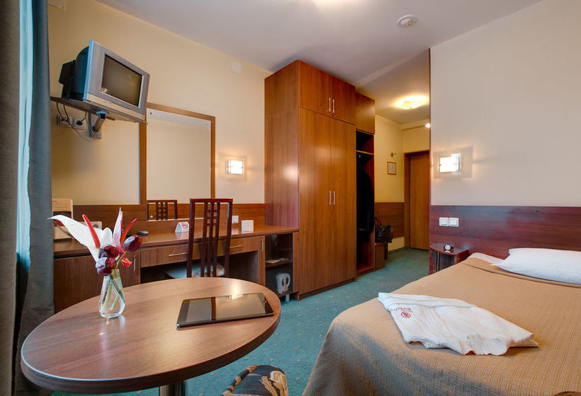 Hotel Meridian Murmansk 12